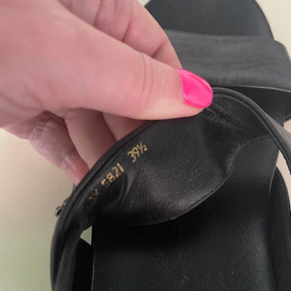 Classic Prada Flat Sandal in Black - Picture 6 of 8